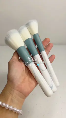 finally found this blue set of make ip brush here on tiktok! 🩵 #makeupbrush #brushset #makeupbrushrecommendation 