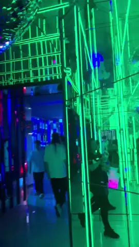 ผับ rca พระราม9#เที่ยวกลางคืน #เพลงมันส์มาก #🔥🔥 #คนไทยเข้าฟรี #ไฟแสงสีหลากหลายสไตล์ #ทางเดินเข้าห้องน้ำอลังการมาก🔥😳 