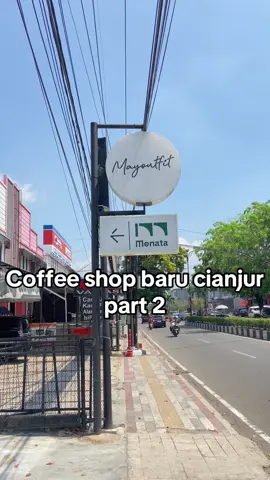 Spill banyak tentang cafe baru di kota cianjur 📍Menata coffee eatery      ( mayoutfit BLK ) membawa gaya arsitektur modern mediterania, kultur baru ke dunia perkopian cianjur.  Tidak hanya kopi, menata berfokus kepada hidangan yang nikmat dan minuman yang enak, Masuk kedalam jajaran rekomendasi coffee shop menjadikan menata coffee sebagai salah satu tempat hangout bagi para generasi 5.0 Cianjur, it’s time to menata! Man’s Approved :  Wagyu fried rice 9/10  Mocca lava 8/10  #coffeeshop  #menatacoffeeeatery  #timetomenata #cianjur #coffeeshop5.0