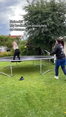 I got served🥲 #annoyingbrother #brothersbelike #thingsbrothersdo #growingupwithsiblings #relatable #siblingslife 