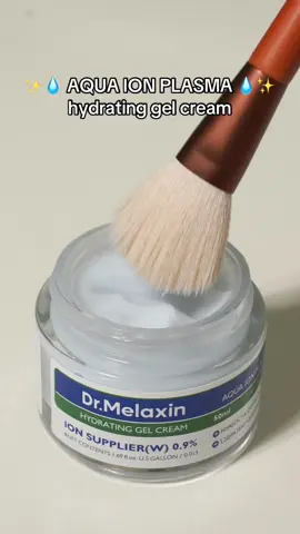 AQUA ION PLASMA HYDRATING GEL CREAM 💧 ✨ Your skin's hydration solution! ✨   - Improvement in water retention 🌊   - 100 hours of hydration 🕒   - Maximum hydration boost after immediate use 💦   Infused with multi-level hyaluronic acids to penetrate deeply and give a quick, lasting moisture surge. Suitable for all skin types, clinically tested for non-irritation. Helps balance moisture while improving brightness and reducing fine lines. #DrMelaxin #Hydration #HyaluronicAcid #MoistureBoost #HydratingCream #SkinCare #HealthyGlow #HydrationExperts #skincare #koreanskincare #drmelaxin #koreancosmetics #skinrevival #porecare #healthyskinjourney #glowingskin #freshface #drmelaxin #drmelaxinkorea #drmelaxinglobal #likes #kbeauty #koreanbeauty #koreanstyle 