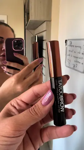 Comprei essa tatuagem de sobrancelha na Shopee e finalmente testei para ver se realmente funciona! Será que dá aquele efeito natural que a gente ama ou é só mais um truque de beleza? Confira o resultado e me conta o que achou! 🧐✨ #TatuagemDeSobrancelha #SobrancelhaPerfeita #TesteiNaReal #ComprinhasShopee