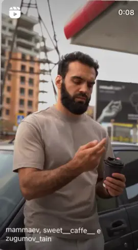 Passa um pouco aqui #perfume #meme #engraçado #viral #anao #spray #pegadinha 