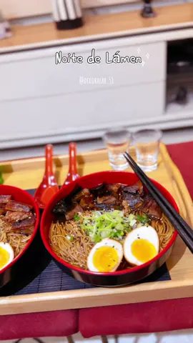 Noite de Lámen coreano🍜🫰🏻✨ #foryoupageofficiall #fy #ramen #dorama #lamen 