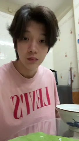 ปกติไม่ได้กินแบบนี้ เป็นแค่คอนเทนท์ 🤣🤣🤣 😐