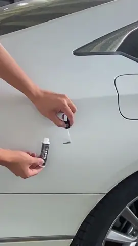 If you don't want to go to the repair shop to repair the scratches on your car, you can try this paint pen#car#AUTO MECHANIC#lovecar#Repair scratches#lovecars #fyp 