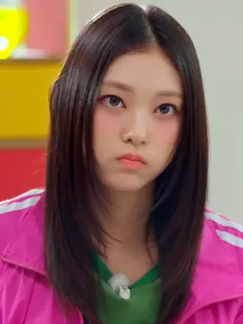 kang haerin so cute 💕 #haerin #NewJeans 