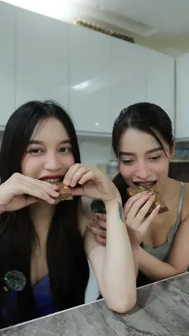 trying this trending chocolate😋 comment kayo if gusto nyo pa gumawa kame ng gantong video! #sabbyandsophia #fyp #prestigeinternational #prestigeniacinamidesoap @mannix carancho official 