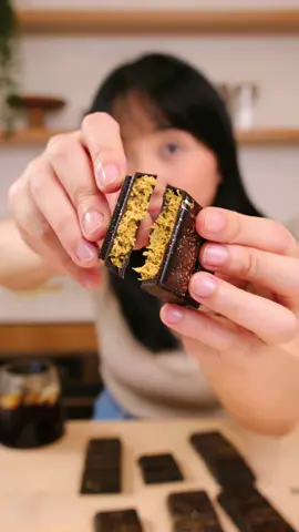 Gak pake tahini, enak banget huhu 🥹 #luvitaho #dubaichocolate 