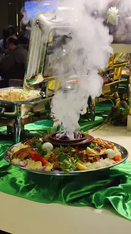 Hi tea at Lababdar 📍Best Western Hotel Gujranwala #foodtiktok #explorepage #gujranwalafooddiaries #crew #foryou #buffet 