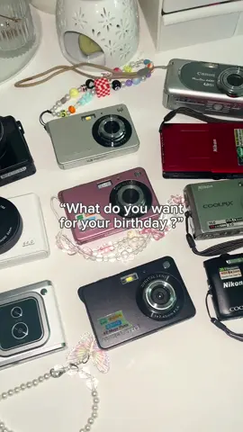 Idk maybe another digicam 🙂‍↔️👉🏻👈🏻 #digitalcamera #digicam #camera #birthdayidea 