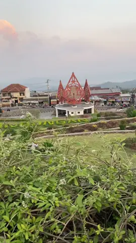 Melek o #bandungansemarang #bandungan #bandunga #alunalunbandungan #bandungankotadingin #bandungansore #sigar 