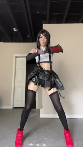 happy friday the 13th🎃 #cosplayer #tifa #finalfantasy #cosplay 