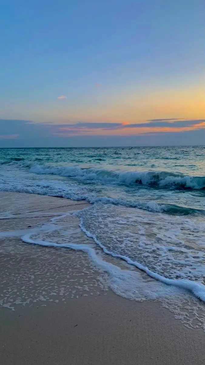 #ocean #blue #sea #landscape #aesthetic #aesthetics #pictures #beauty #beautyful 