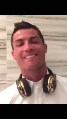 #dontyouneedsomebody #redone #foryoupage #foryou #lyrics #vibes 