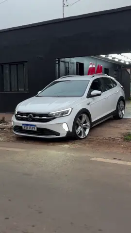 Nivus brinca demais de desfilar, não acha? 🤤 #NivusClube #Nivus #VW #VWNivus #Volkswagen