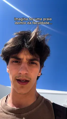 estudariam aqui? tour completo no canal!  😅