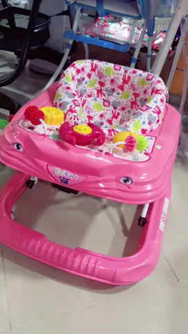 عجلة للأطفال بألوان مختلفة 💫💫 #bebe #enfant #fyp #mybebe #عجلة #jouet #mustela #espaceparfumeriemalika #fypシ #rabat #hayinbiat #hayinbiat #شعب_الصيني_ماله_حل😂😂 #tiktok 