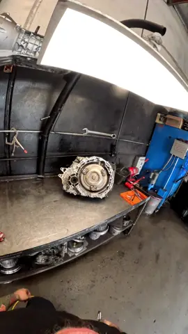 Keep moving 💪, share and motivate others 🤳 #staygreasy #specialist #transmission #ford 