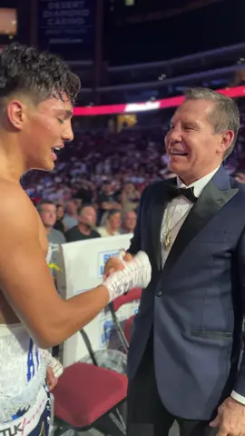 EL GENERAL WITH THE LEGEND 🇲🇽🔥 #trboxing #boxing #toprank #mexico 