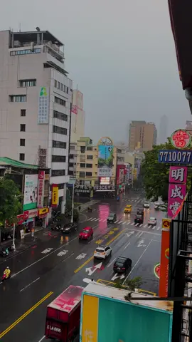 #VNVideoEditor Klebus masih jd pemenang sound vibes hujan 🌧️#kaohsiung #rain 