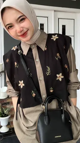 yuhuu😙🤎 #blouserompi #blousewanita #ootdkekinian #ootdhijab 