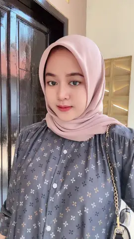 Rayon B04🥰 #kemejamotif #blousemotif #alinablouse #kemejawanita #ootdhijab #fyp #masukberanda 