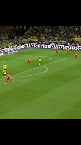 🕺🕺 #bvb #adeyemi #nmecha #jubel #theunity #schwarzgelb #hejabvb #fch 