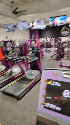 #Recuerdos #beetlejuice #todosmienten #anteaqueretaro #planetfitness #gym #Fitness #correr #lgtb🏳️‍🌈 #karelyruiz 