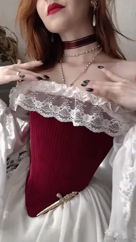 I just want to look like the woman on the cover 1980s gothic romance 🗡️🩸🥀🧛🏻‍♀️✨ #fantasy #vikotikstyle #imjustagirl #vintagefashion #corsetmaking 