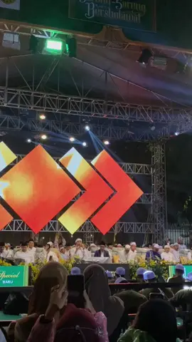 Azahir #azahir#pekalongan#zahirmania#kudus#sukun#kuduspride#fypage#fy#kuduskotakretek#kudusviral#habibbidinasegaf#fyp 