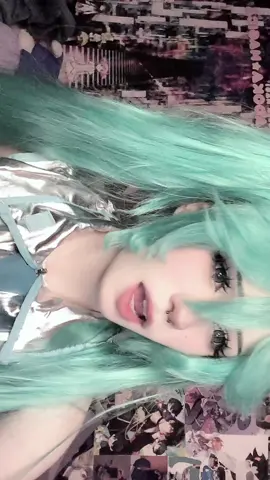My mental health is so bad rn i need to take a break but i dont think i can  #miku #mikucosplay #hatsunemiku #hatsunemikucosplay #vocaloid #vocaloidcosplay #pjsk #pjskcosplay #cosplay #anime #manga #fyp #hehim 