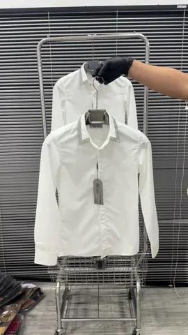 Sơ Mi Trắng Cổ Đá!