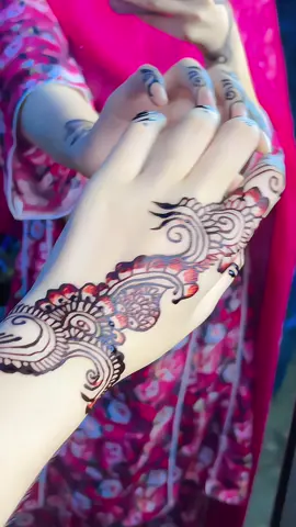 Mehndi se likhy Name🥺💕#iqrajutt594 #foryourpage #viraltiktok 