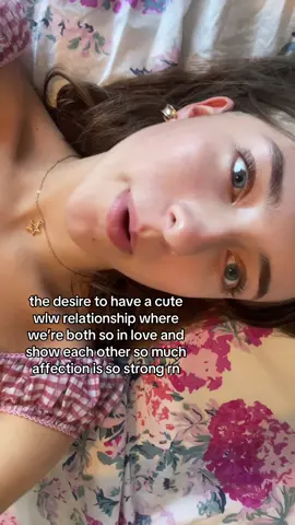 may be aimed? 🫢 #fyp #foryou #trend #trending #viral #wlw #lesbian #phoebebridgers 