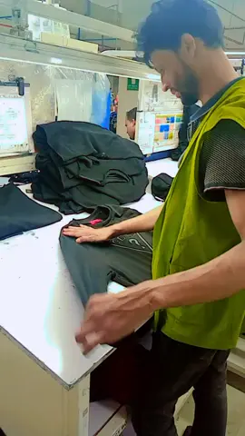 গার্মেন্টসে কোয়ালিটির কাজ শিখতে চান।ফলো দিয়ে পাশে থাকুন।ধন্যবাদ