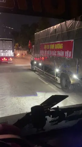 Ae bình dương xuất phát chúc ă thượng lộ bình an. Giúp đỡ bà con vùng thiên tai lũ lụt miền bắc nha🥰🇻🇳🇻🇳🇻🇳🇻🇳🇻🇳🇻🇳VIỆT NAM MUÔN NĂM🇻🇳🇻🇳🇻🇳🇻🇳#xuhuongtiktok2024🌹😍❤️💐☔ #nhậtkixe😍😍tải🚛🚛 #bãolutmienbac 