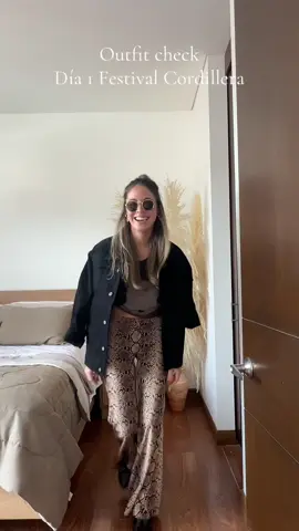 Outfit check Día 1 festival Cordillera #outfitcheck #festivalcordillera #OOTD #festival #vilmapalmaevampiros #juanluisguerra440 #hombresg #bogotá 