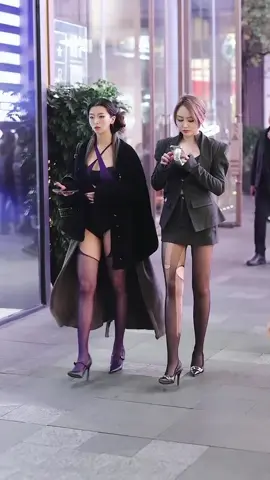 don’t worry guys this series isn’t going anywhere #chinesestreetfashion 