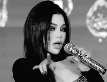 فخذ بالك دي قادرة تغيب ✨️ @Haifa Wehbe  . . . . #هيفاءوهبي #اغاني #ترند #هيفاء_وهبي #وصلتلها #اكسبلور #السعودية  #haifawehbe #Lifestyle #trending #ksa #saudiarabia 