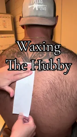 I cannot 🤣🤣 this was so funny! I was dying!! Waxing the hubs tonight! #rollonwaxkit #supereasy #hilarious #marrage #waxing #hairyback #hewasdone 