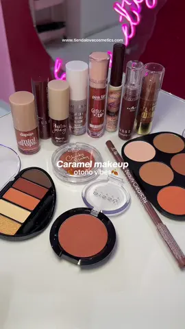 Caramel makeup 🍂🥮 www.tiendalovecosmetics.com #parati #fyp #maquillaje #caramelmakeup #lattemakeup #foryou #makeup #maquillajeotoño 
