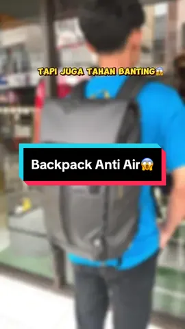 READY STOCK‼️ Backpack Dynamic ✨ Berkapasitas 21 L dengan dilengkapi 2 kompartment utama dan 4 kompartment Kecil ,Backpack ini juga memiliki desain yang modern dengan material Nylon premium yang sudah waterproof loh😱 Backpack ini juga sudah bergaransi selama 5 tahun 🤩 Yuk Order sekarang ,Stok terbatas lohh guys🙌🏻⬇️ #kalibre #makeiturban #iamkalibre #backpack #rekomendasi #fypシ #reels