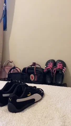 in love with speedcat 🏎️ #puma #pumaspeedcat #pumashoes #speedcat #rose #pageforyou 