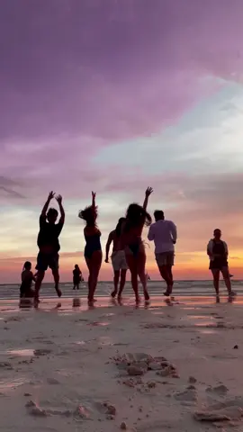 Chasing sunsets with my squad 🌅#fyp #beach #boracay #friends #squad 