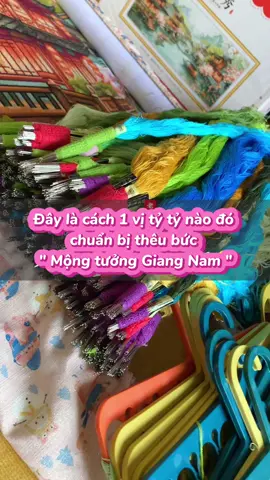 Bạn có chuẩn bị chỉ như cô ấy không, hay tới màu nào mới bóc màu đó như mình nè .  #tranhchuthap #tranhtheuchuthapcodien #theuchuthap #theutranhchuthap #ordertranhtheuchuthap #Tranhtheuchuthap 