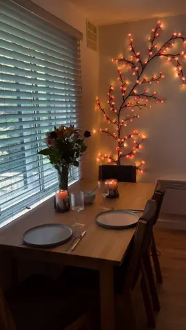 Love this cherry blossom lights 🥹🙆‍♀️♥️#dinner #cherryblossom #lights #tiktokshop #foryou 