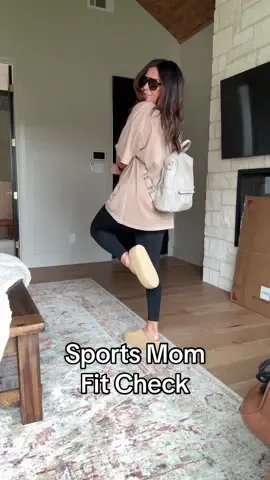 The goal ⚽️🥅🤪 is COMFORT! These oversized tee’s are $9 😳 Tap that first link in my bio to shop #midsizefashion #midsizestyle #sportsmom 