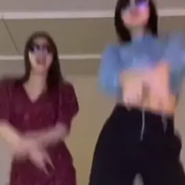 فرقه تحبونها لكن عضواتها مجانين #توايس #مومو #سانا #فانكامات_كيبوب #mom #ded #فانكامات_لمار❕💙 