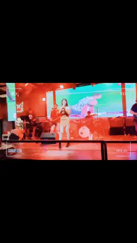 เหมือนหัวใจจะขาดรอนๆ